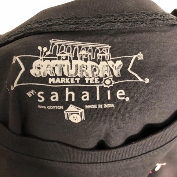 Black Saturday Market short sleeve Tee NWOT various sizes - Picture 3 of 7